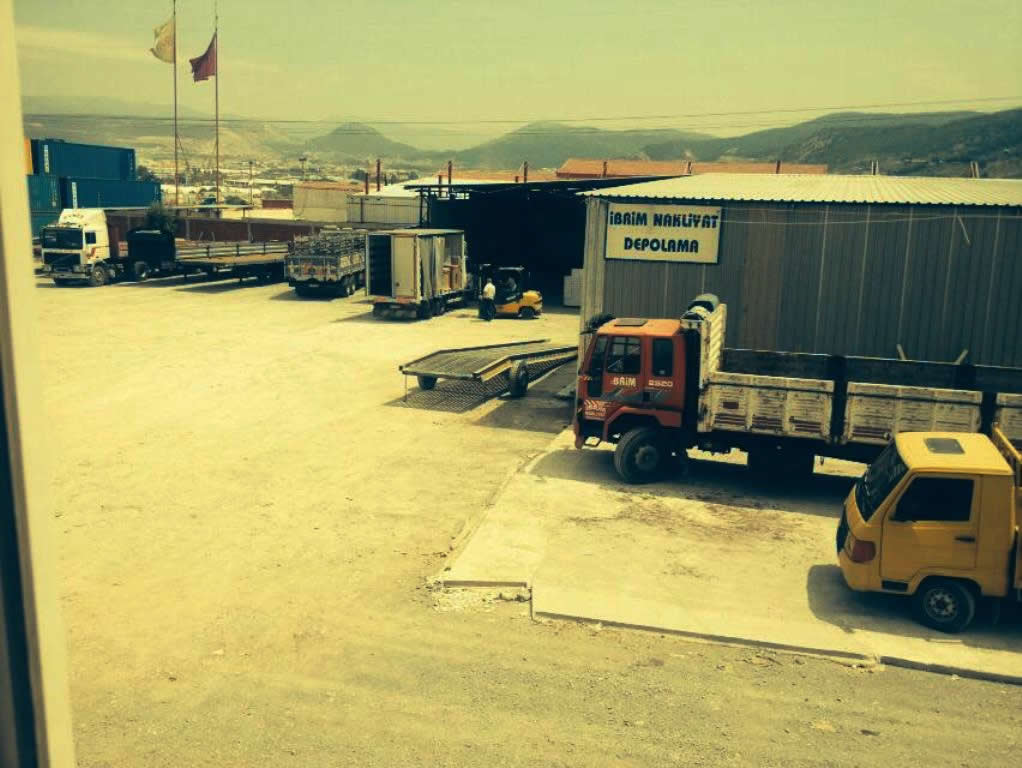 Konteyner İç Yükleme ve İndirme